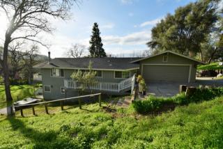 40840 Goldside Dr, Oakhurst, CA 93644-8744
