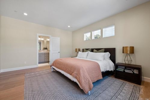 3516 Parker Hill Ct, Santa Rosa CA  95404-1512 exterior