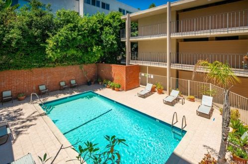 5658 Ravenspur Dr, Rancho Palos Verdes CA  90275-3558 exterior