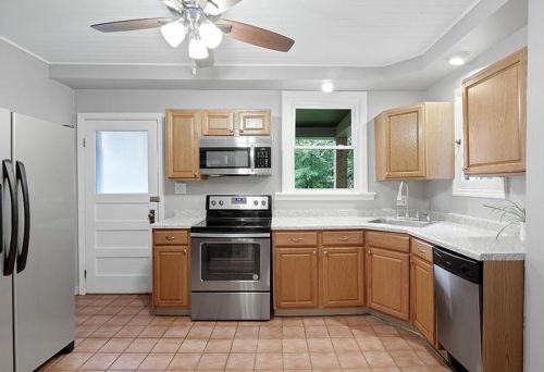 15 Emerson Ave, Pittsburgh PA 15215-3212 exterior