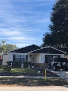 945 14th St, Saint Petersburg FL  33705-1242 exterior