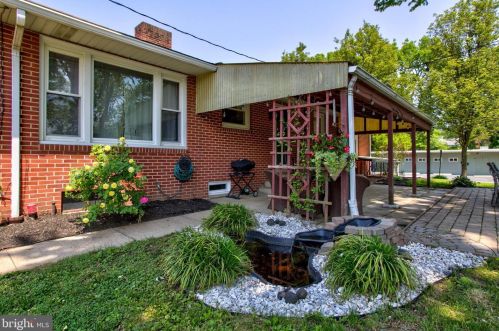 35 Ann St, Highspire PA  17034-1509 exterior