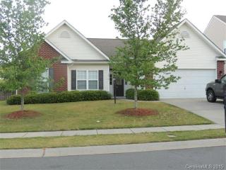 14715 Watertrace Dr, Charlotte, NC 28278-7668