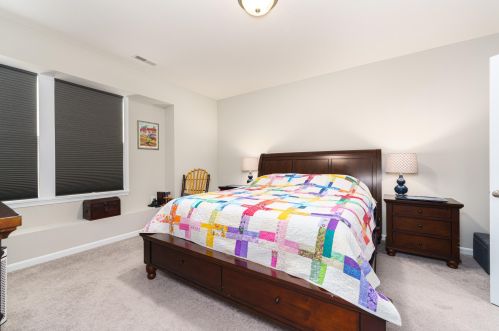 1792 Quarry Oaks Dr, Florence KY  41042-5700 exterior