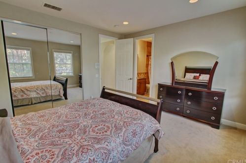 4 Shale, Trabuco Canyon CA  92679-5233 exterior