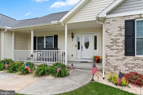 299 Mindy Dr, Harrisburg, PA 17112-4407