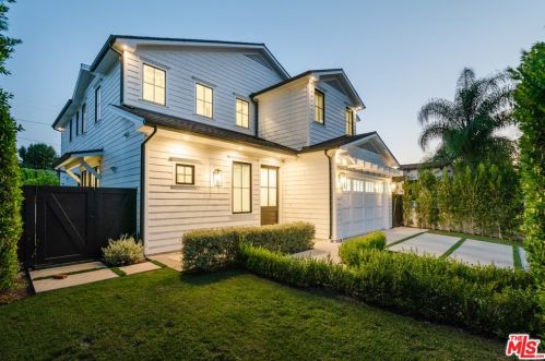 10338 Woodbridge St, North Hollywood, CA 91602-2940