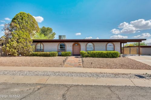 9532 30th St, Tucson, AZ 85748-8108