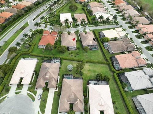 6713 Calumet Dr, Naples FL 34113-1608 exterior