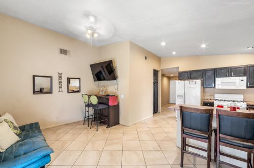 80694 Columbia Ave, Indio CA  92201-4948 exterior