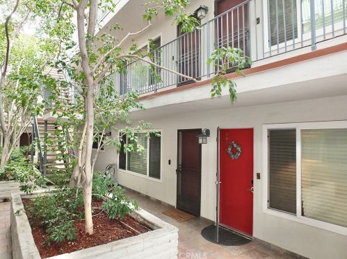 444 Obispo Ave, Long Beach, CA 90814-1535
