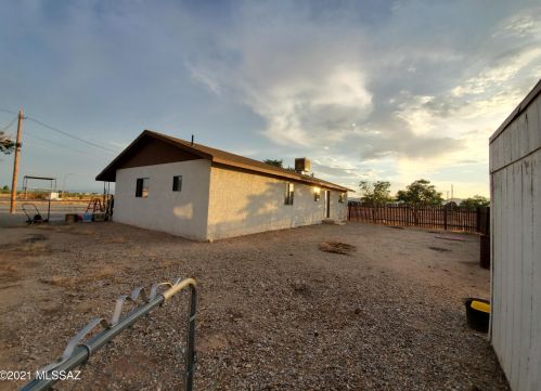 3398 Keeling Ln, Willcox, AZ 85643-3359