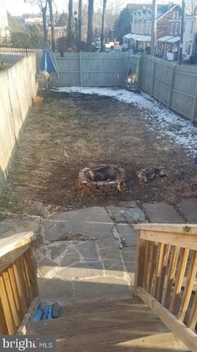 1100 Green St, Norristown PA  19401-3806 exterior