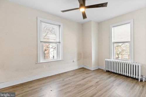 1005 Yates Ave, Boothwyn PA  19061-4636 exterior