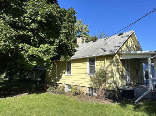 1116 Cleveland St, Beloit WI  53511-4115 exterior