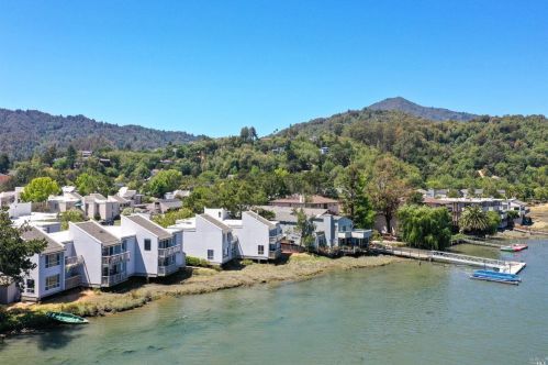 615 Larkspur Plaza Dr, Larkspur, CA 94939-1453