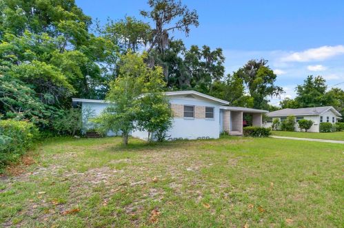 506 Hogle Ave, Deland, FL 32720-3318