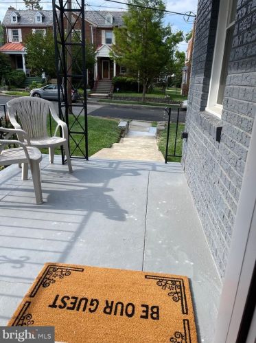 1311 Allison St, Washington DC  20011-4440 exterior