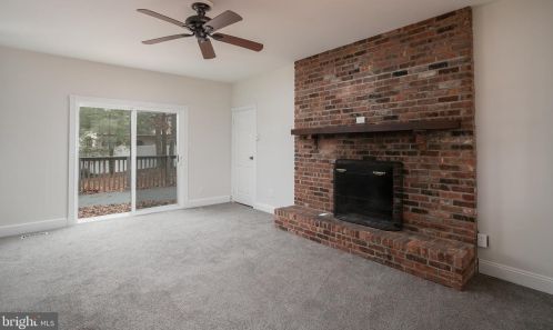 5 Hoot Owl Dr, Erial NJ  08081-9325 exterior