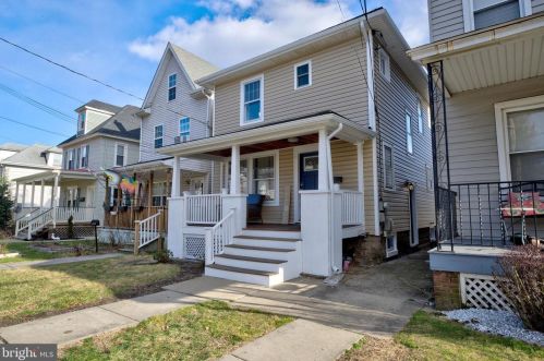 323 Bridge St, Yardley PA  19067-0071 exterior