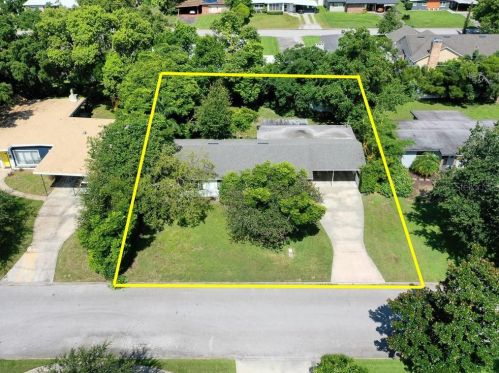 1330 Catalpa Ln, Orlando, FL 32806-1749