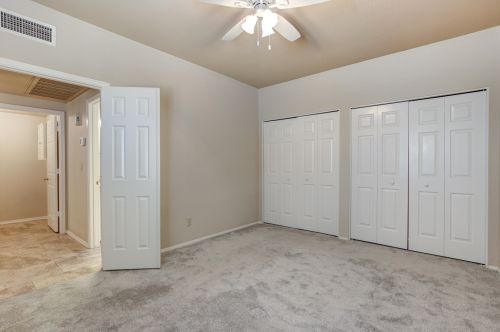 5533 Desert Hills Dr, Scottsdale AZ  85254-5727 exterior