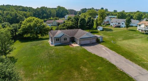 1113 Aspen Dr, Martell, WI 54767