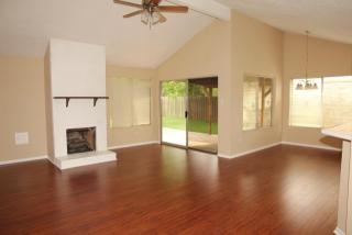 2514 Chimneystone Cir, Sugar Land TX  77479-1733 exterior