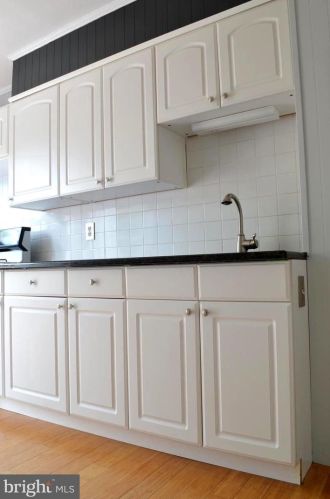 1708 Beech St, Wilmington, DE 19805-4208