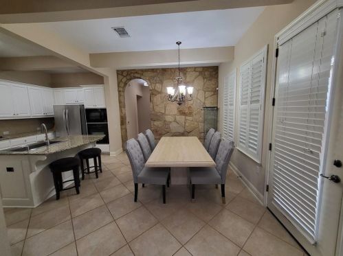 2029 Emma Long St, Austin TX  78723-5392 exterior