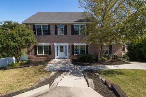 112 Stillwater Ct, Hendersonville, TN 37075-4357