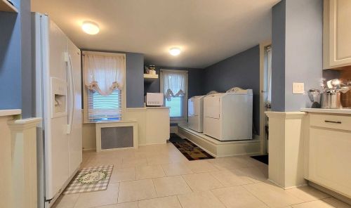 22 Ml Ave, Middletown NY  10940-5220 exterior