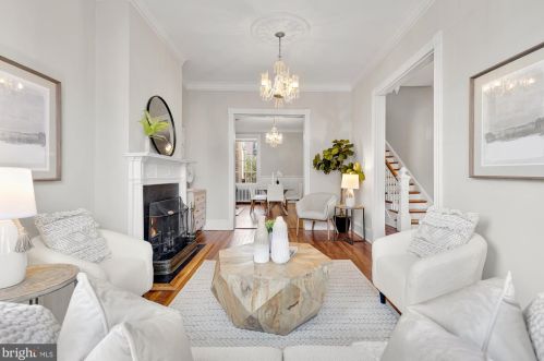 124 6 St, Washington DC 20002-2215 exterior