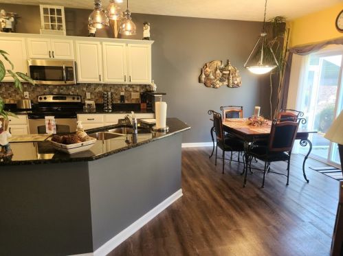 617 Whispering Pines Dr, Gibsonia PA  15044-7854 exterior