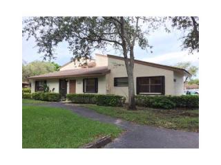 11369 109th Rd, Miami, FL 33176-8422