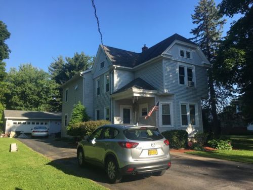 9032 Jackson St, Weedsport, NY 13166-9558