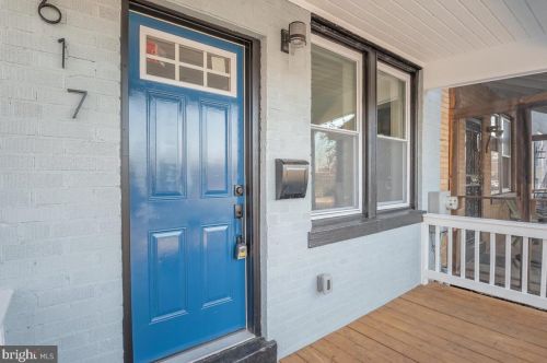 617 18th St, Washington DC 20020-6812 exterior