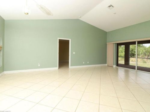 18271 Royal Hammock Blvd, Naples, FL 34114-8933