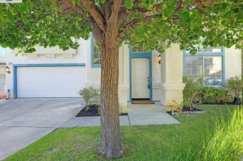 2250 Regatta Ct, San Leandro, CA 94579-2708
