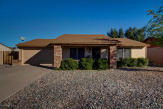 6604 Sunnyside Dr, Glendale, AZ 85304-2435