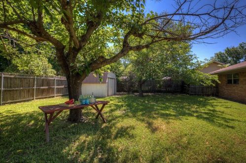 2308 Lange St, Greenville TX  75402-7324 exterior