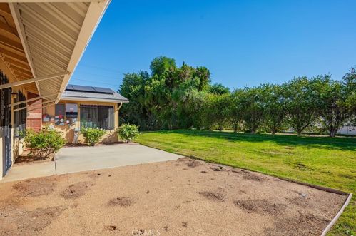 25951 Lancaster Dr, Menifee CA  92586-2305 exterior