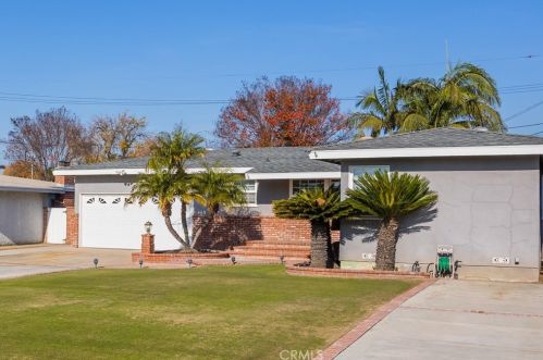 10151 Malinda Ln, Garden Grove, CA 92840-2915