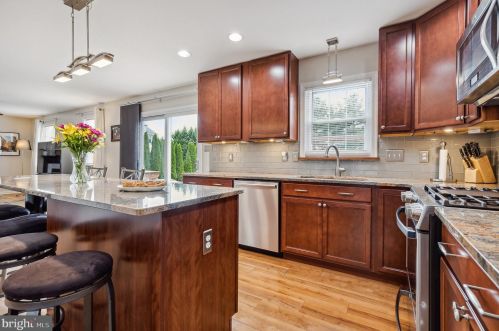 107 Wilson Dr, Collegeville PA  19473-2341 exterior