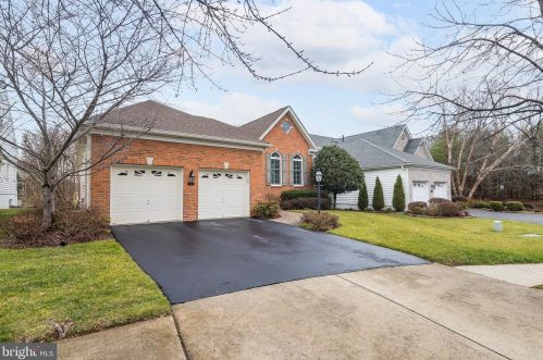 5421 Zoysia Ct, Haymarket, VA 20169-6203