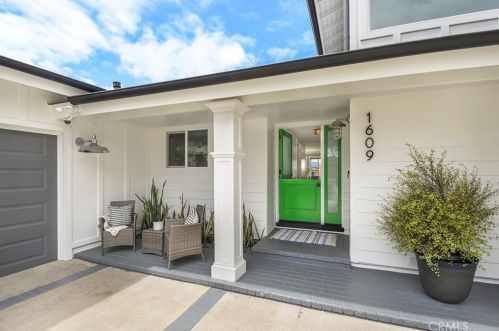 1609 Ruth Ln, Newport Beach, CA 92660-4825