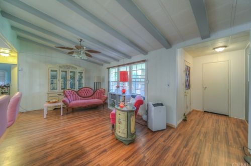 18135 Honey Ln, Lake Elsinore, CA 92532-1942