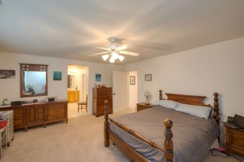 437 Creekside Dr, Grayson CA  95363-8834 exterior