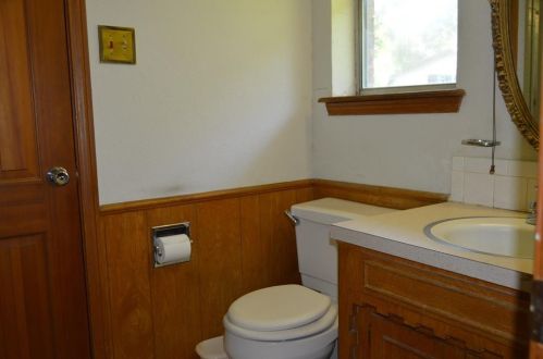 2511 Burnett Dr, Greenville TX  75402-7331 exterior