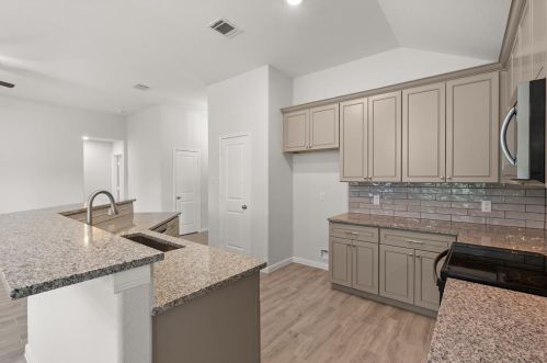 161 Coral Gables, Chita TX  75862-6998 exterior